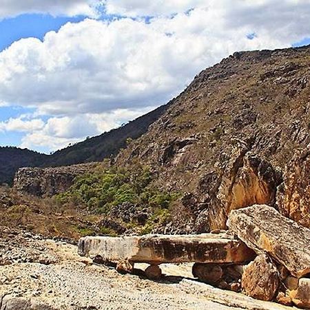 Готель Mirante Do Vale Сау-Гонсалу-ду-Ріо-дас-Педрас Екстер'єр фото